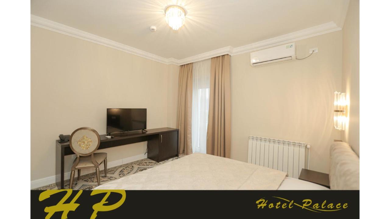 Hotel Palace Severin دروبيتا تورنو سيفيرين المظهر الخارجي الصورة