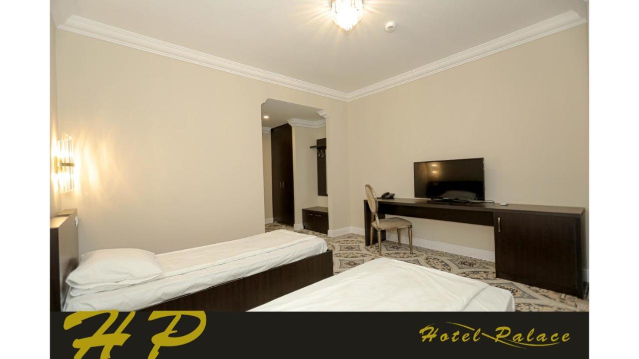 Hotel Palace Severin دروبيتا تورنو سيفيرين المظهر الخارجي الصورة