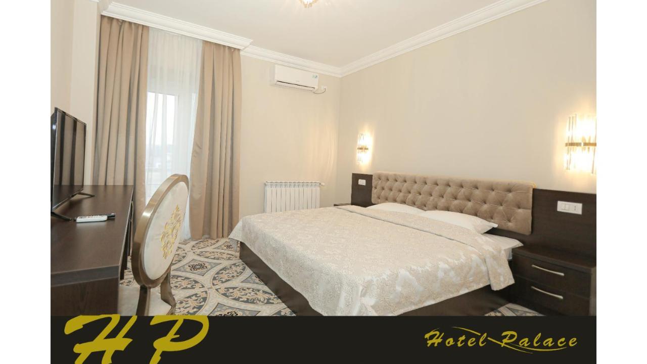 Hotel Palace Severin دروبيتا تورنو سيفيرين المظهر الخارجي الصورة